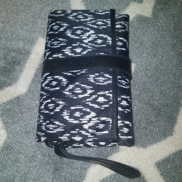 eddie bauer changing pad